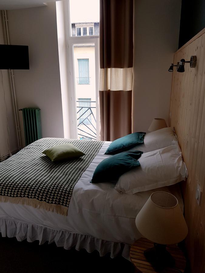 Bed and Breakfast Le Pavillon Ла-Бурбуль Экстерьер фото